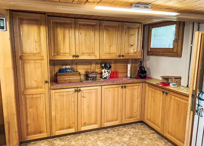 公寓 Bodmen By Interhome 洛伊克巴德